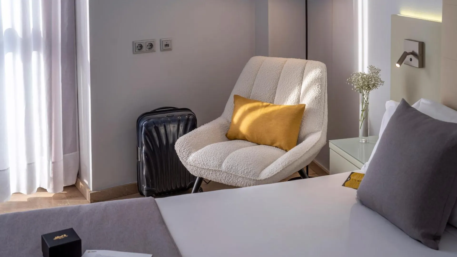 Hotel Serhs Del Port Barcelona 3*,  Španělsko