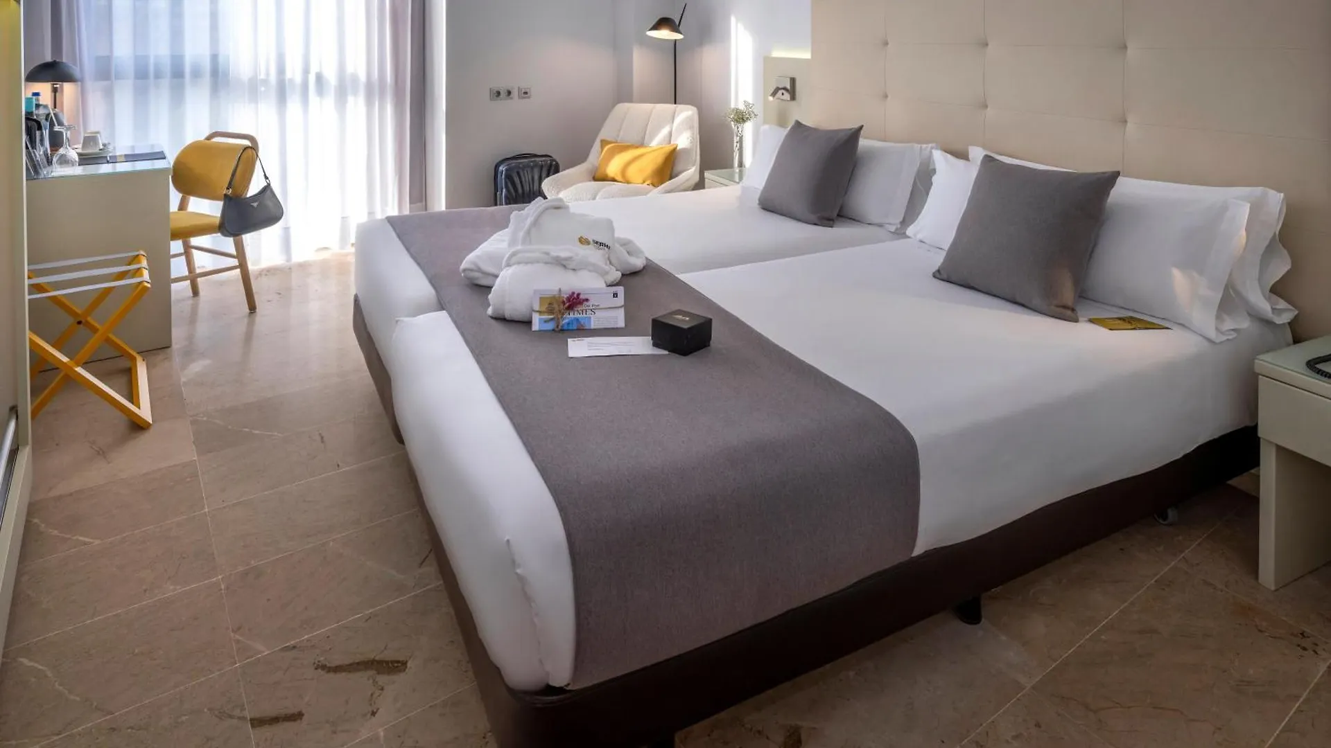 Hotel Serhs Del Port Barcelona 3*,  Spain