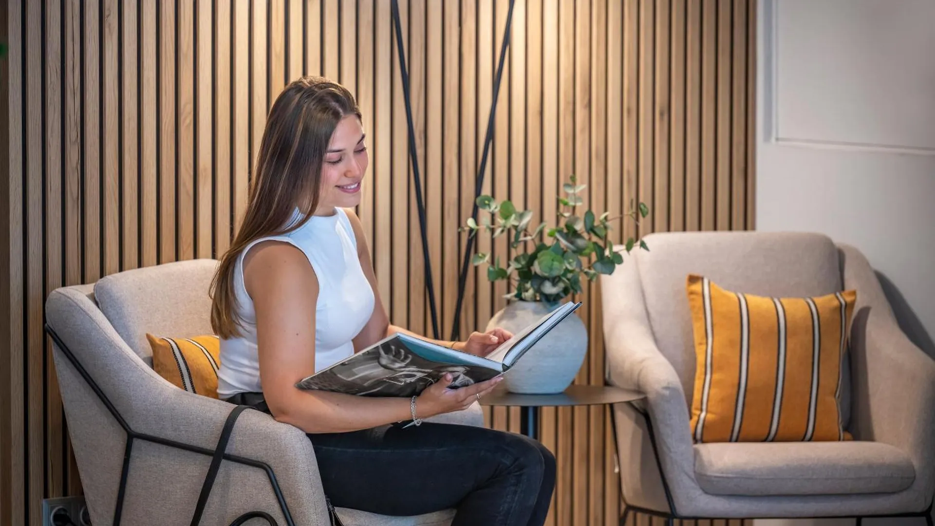 Hotel Serhs Del Port Барселона 3*,  Испания